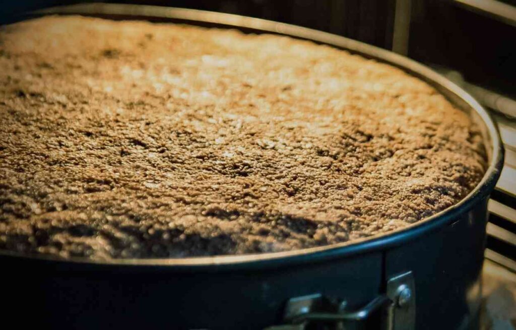 Why Do Cakes Rise in the Middle and Crack?